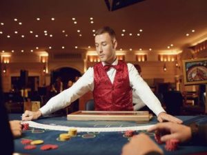 Top Player Poker Money Dealer: Enhancing Your Poker Experience